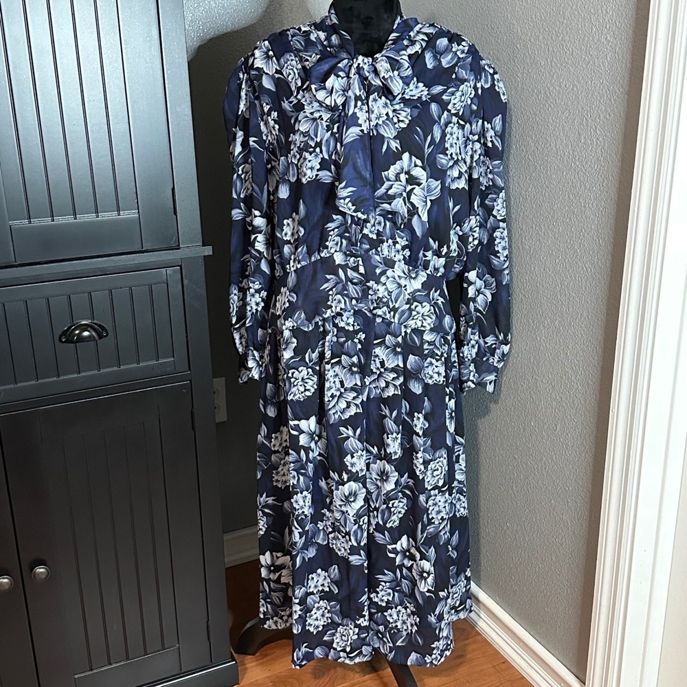 VTG Bechamel Blouse Maxi Skirt Set‎ Size 14 / 16 Bow Navy Floral Cottagecore